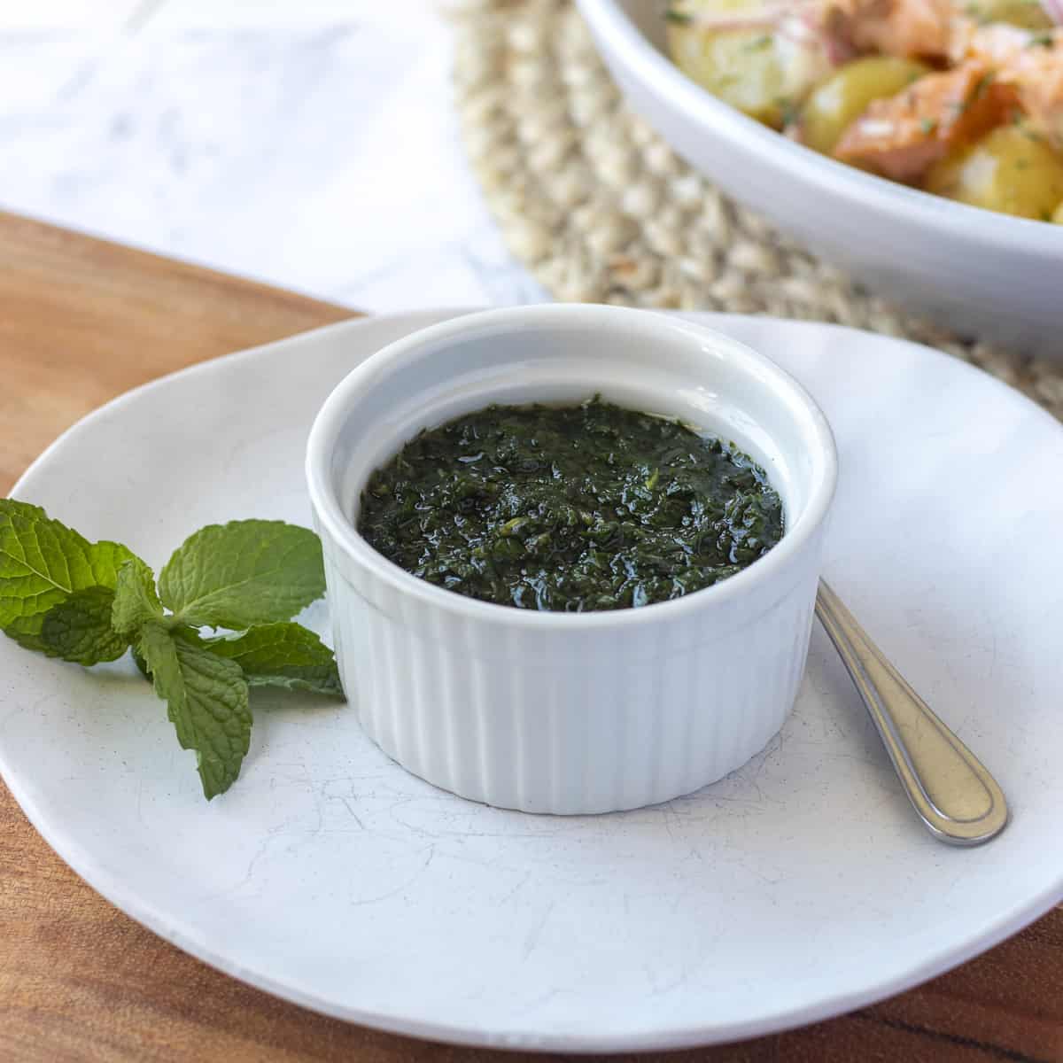 🌿 ASDA Mint Sauce 280g – Classic British Condiment