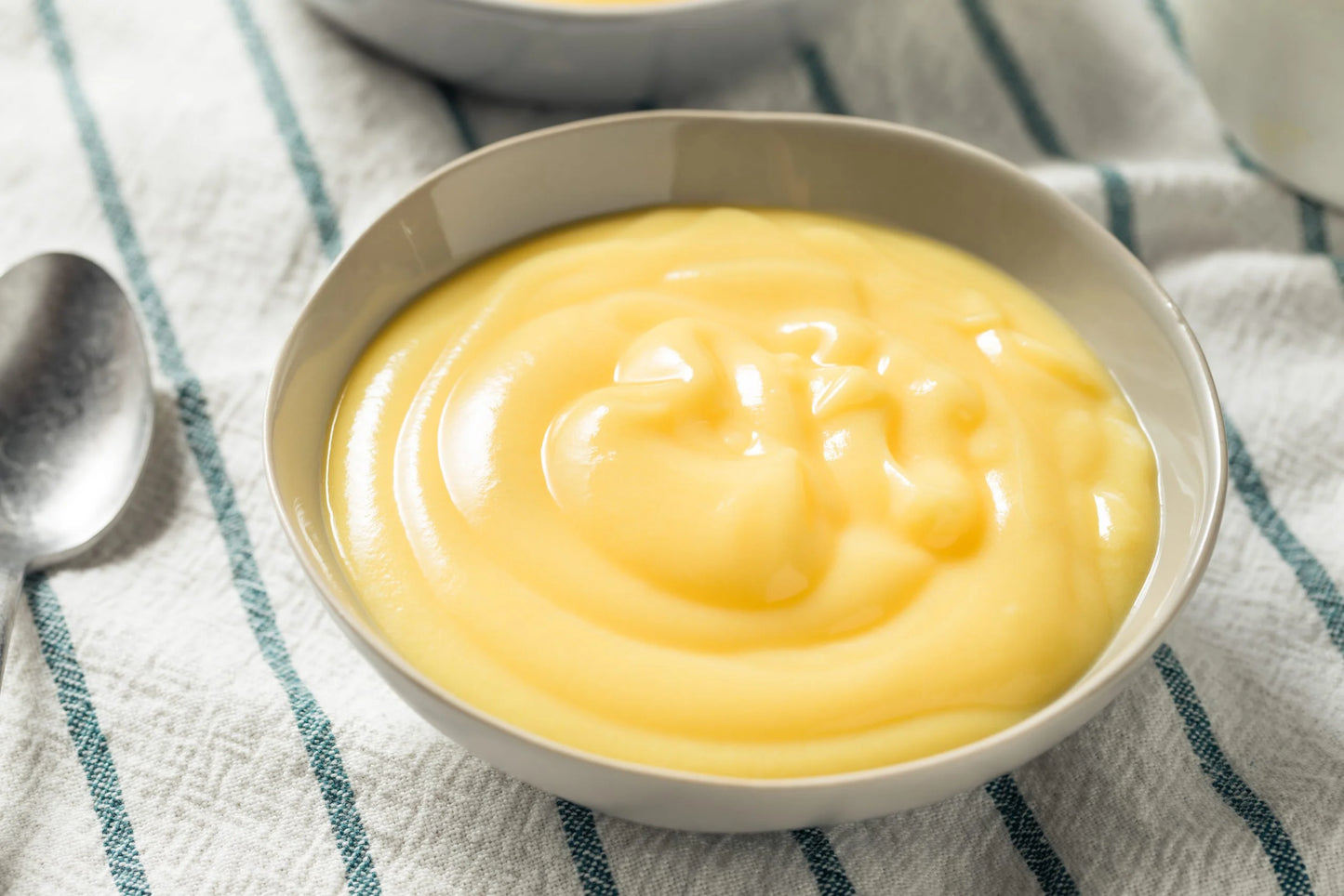Custard – British Dessert Sauce, Buy British PH
