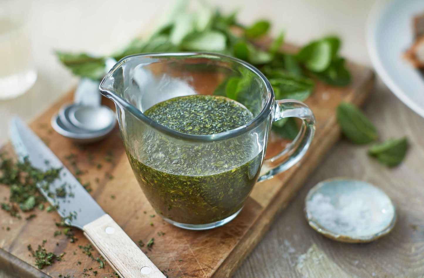🌿 Tesco Stockwell & Co Mint Sauce 175g – Classic British Condiment for Roasts
